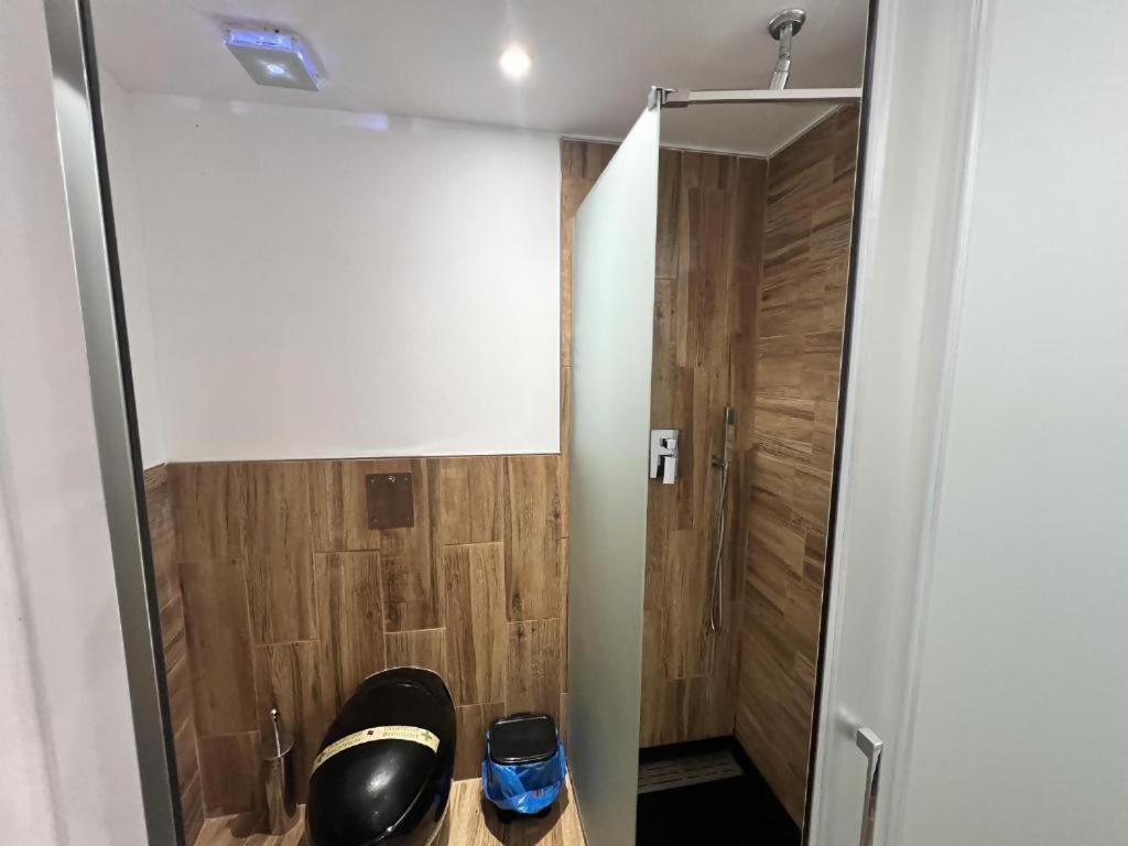 Ilustre Rooms مالقة الغرفة الصورة